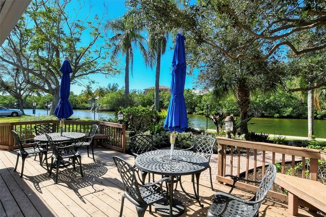 9393 MIDNIGHT PASS ROAD 302, Sarasota, FL 34242
