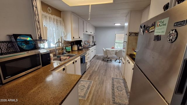 6960 W Peoria Avenue 37, Peoria, AZ 85345