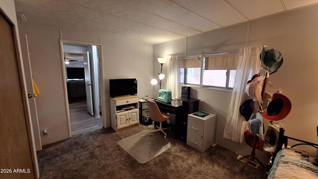 6960 W Peoria Avenue 37, Peoria, AZ 85345