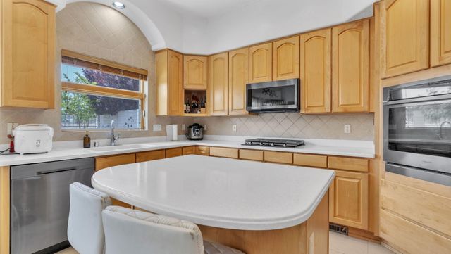 3550 White Horse Drive SE, Rio Rancho, NM 87124