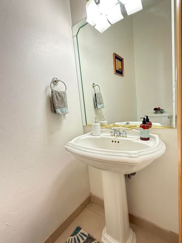 3550 White Horse Drive SE, Rio Rancho, NM 87124