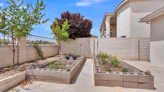 3550 White Horse Drive SE, Rio Rancho, NM 87124