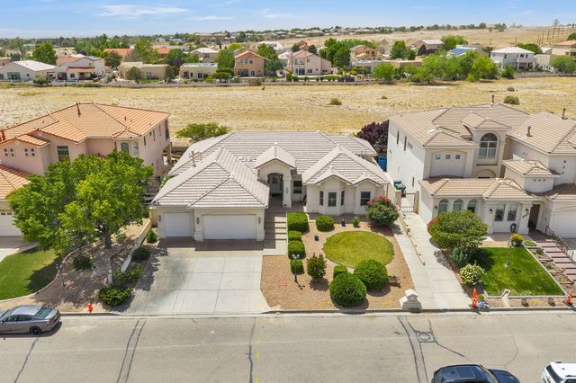 3550 White Horse Drive SE, Rio Rancho, NM 87124