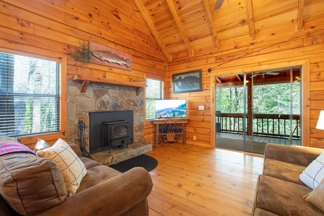 343 Sweetwater Trail, Epworth, GA 30541