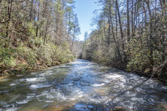 343 Sweetwater Trail, Epworth, GA 30541