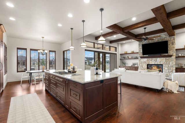 1658 E Crowne Pointe Dr, Eagle, ID 83616