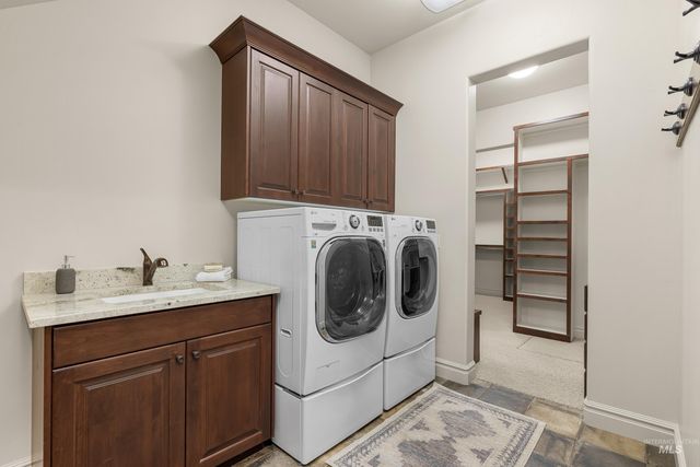 1658 E Crowne Pointe Dr, Eagle, ID 83616