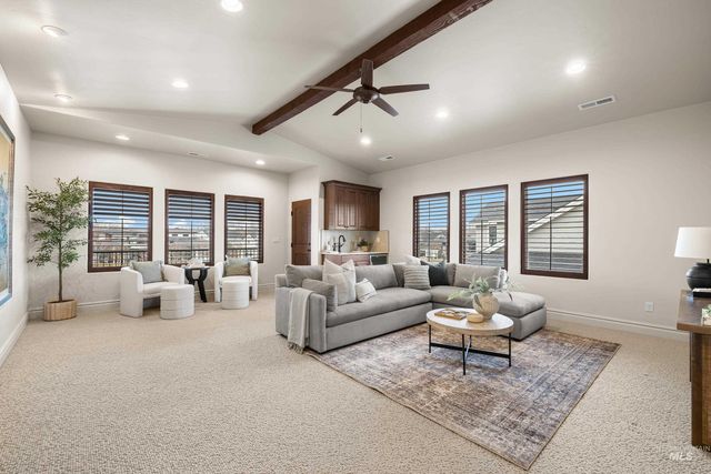 1658 E Crowne Pointe Dr, Eagle, ID 83616