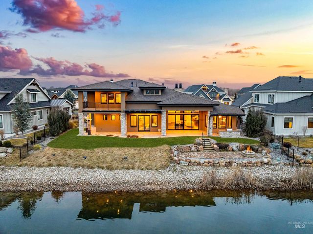 1658 E Crowne Pointe Dr, Eagle, ID 83616