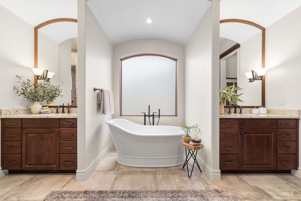 1658 E Crowne Pointe Dr, Eagle, ID 83616 photo 22