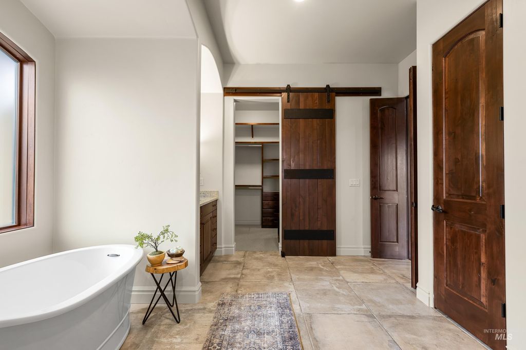 1658 E Crowne Pointe Dr, Eagle, ID 83616 photo 24