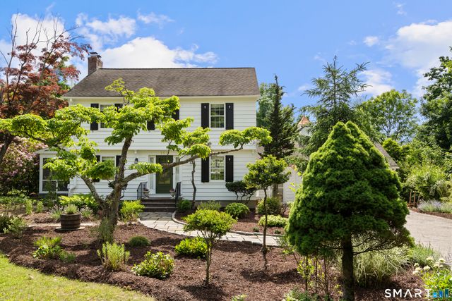 102 Whisconier Road, Brookfield, CT 06804