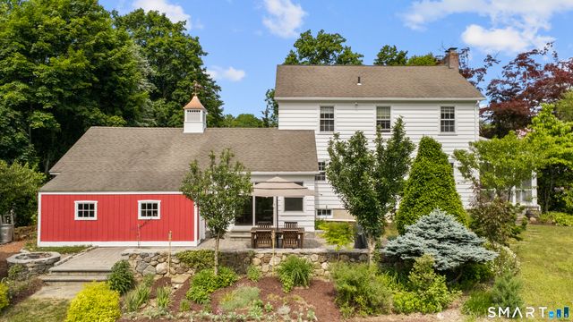 102 Whisconier Road, Brookfield, CT 06804