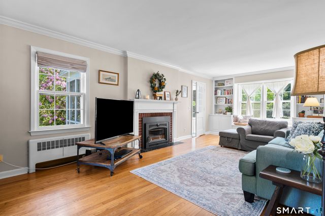 102 Whisconier Road, Brookfield, CT 06804
