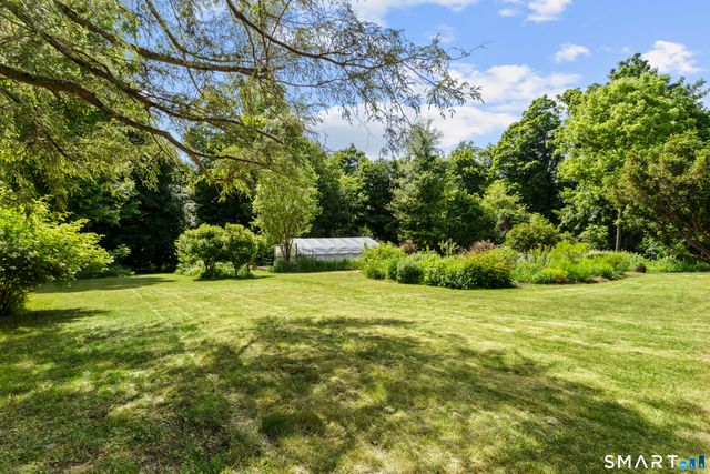 102 Whisconier Road, Brookfield, CT 06804