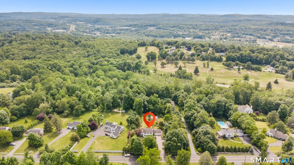 102 Whisconier Road, Brookfield, CT 06804