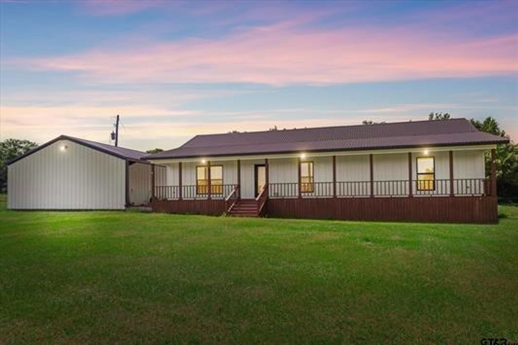 3189 US HWY 80, Mineola, TX 75773