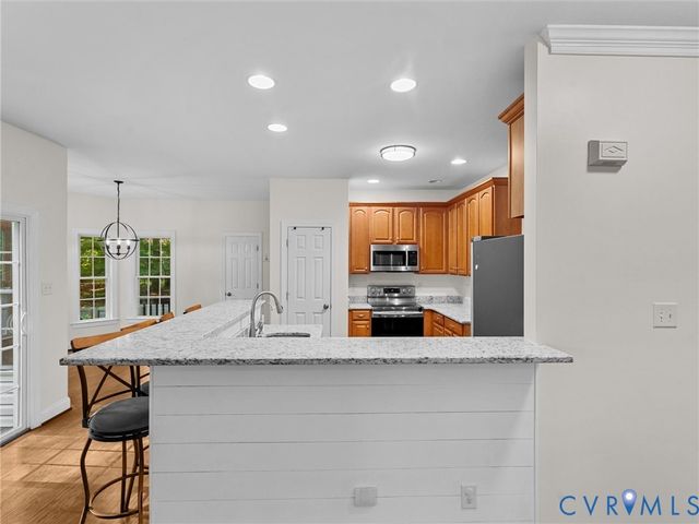 2967 Willow Trace Ln, Sandy Hook, VA 23153