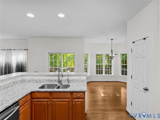 2967 Willow Trace Ln, Sandy Hook, VA 23153