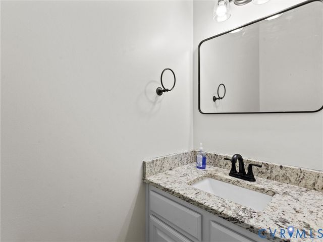 2967 Willow Trace Ln, Sandy Hook, VA 23153