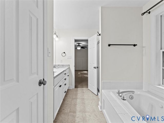 2967 Willow Trace Ln, Sandy Hook, VA 23153