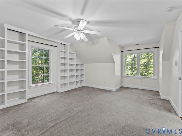 2967 Willow Trace Ln, Sandy Hook, VA 23153