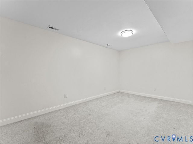 2967 Willow Trace Ln, Sandy Hook, VA 23153