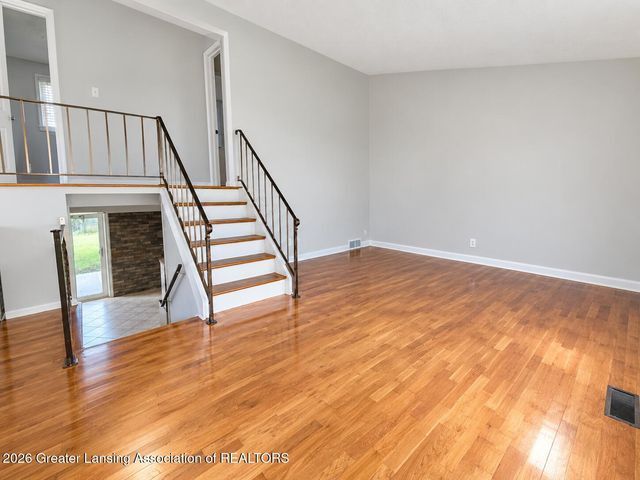 4507 Burchfield Avenue, Lansing, MI 48910