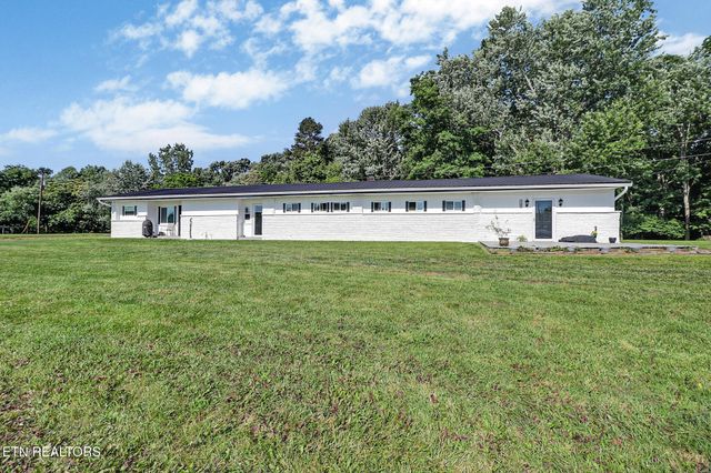 1104 Allardt Hwy, Jamestown, TN 38556