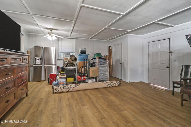 1104 Allardt Hwy, Jamestown, TN 38556