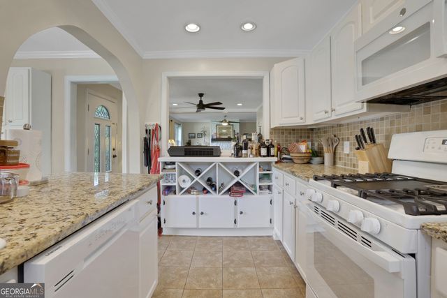4052 W Johnson Circle, Chamblee, GA 30341