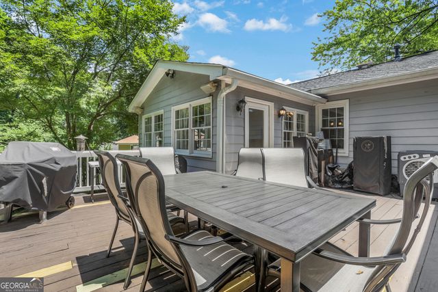 4052 W Johnson Circle, Chamblee, GA 30341