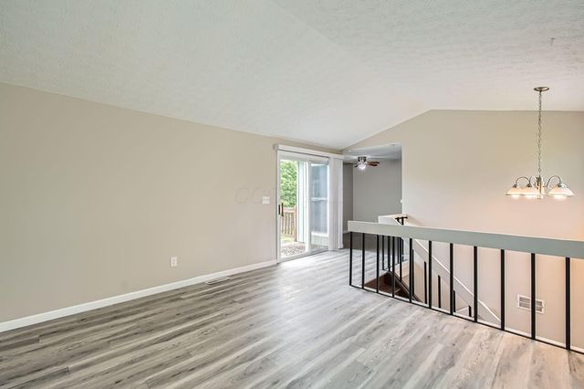 5972 Hampstead Lane, Columbus, OH 43229