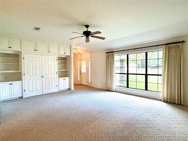 20 Shallow Springs, Trinity, TX 75862
