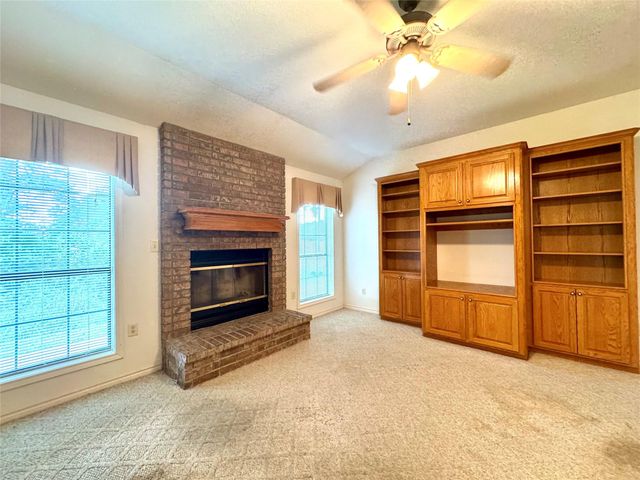 20 Shallow Springs, Trinity, TX 75862