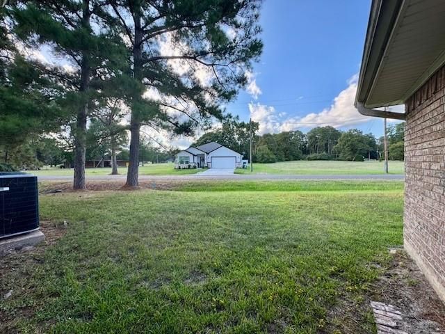 20 Shallow Springs, Trinity, TX 75862