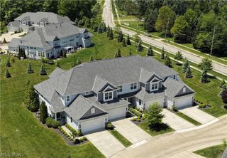 608 Aubrielle Avenue, Avon Lake, OH 44012