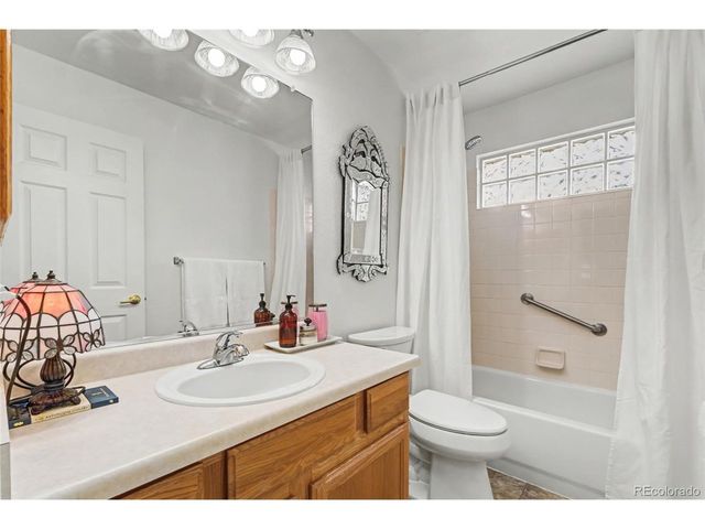 1960 E 135th Pl, Thornton, CO 80241