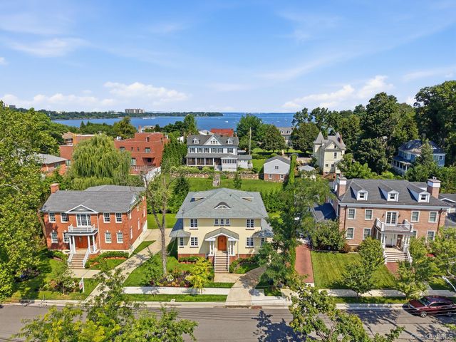 233-25 38th Drive, Douglaston, NY 11363