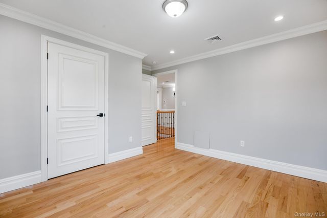 233-25 38th Drive, Douglaston, NY 11363
