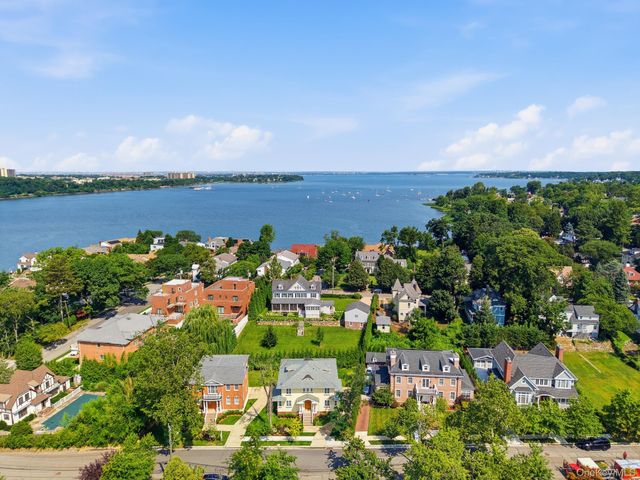 233-25 38th Drive, Douglaston, NY 11363