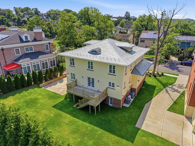 233-25 38th Drive, Douglaston, NY 11363