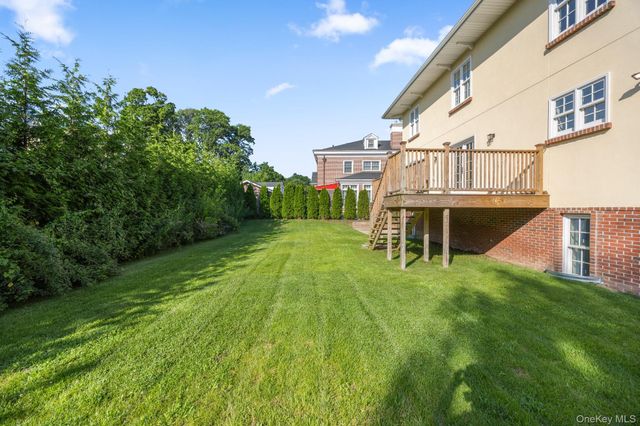233-25 38th Drive, Douglaston, NY 11363