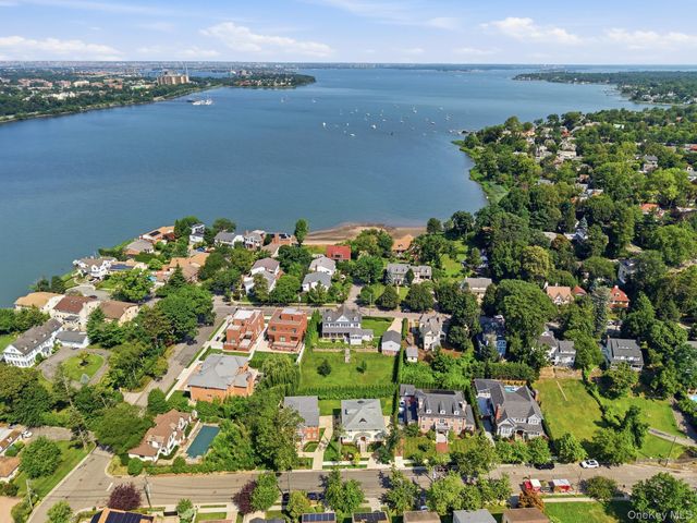 233-25 38th Drive, Douglaston, NY 11363