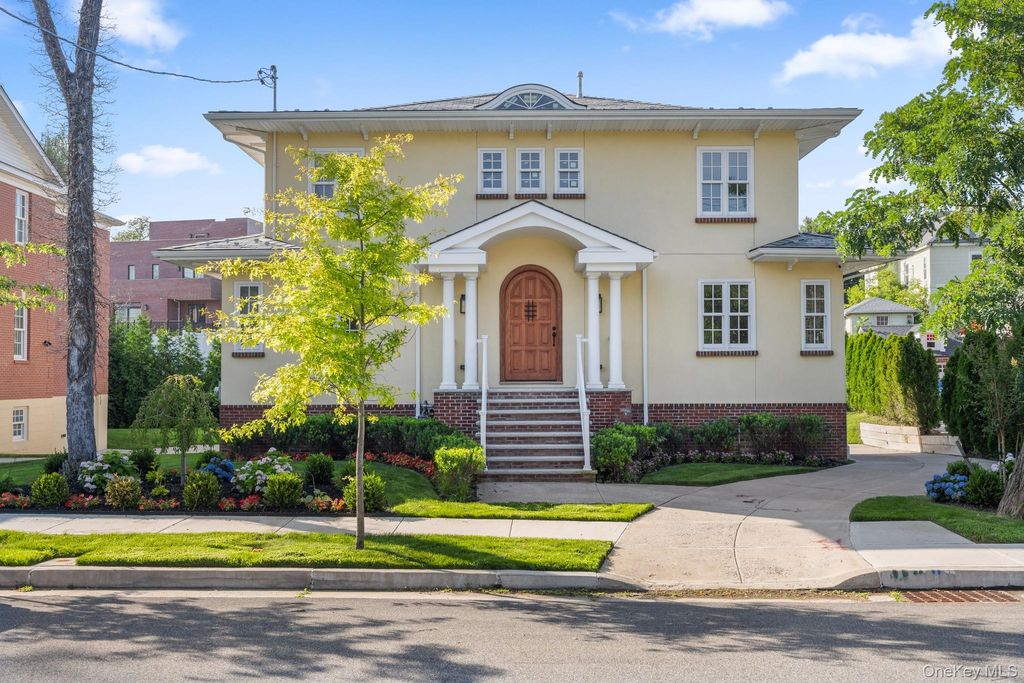 233-25 38th Drive, Douglaston, NY 11363