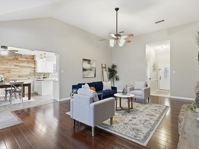 5703 Prescott Drive, Arlington, TX 76018