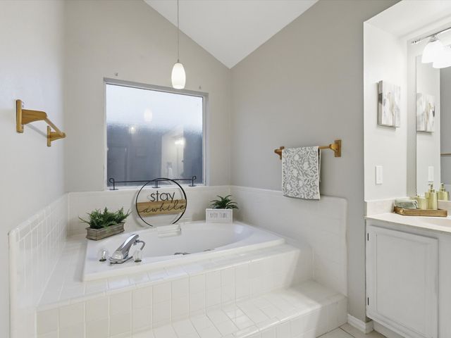 5703 Prescott Drive, Arlington, TX 76018