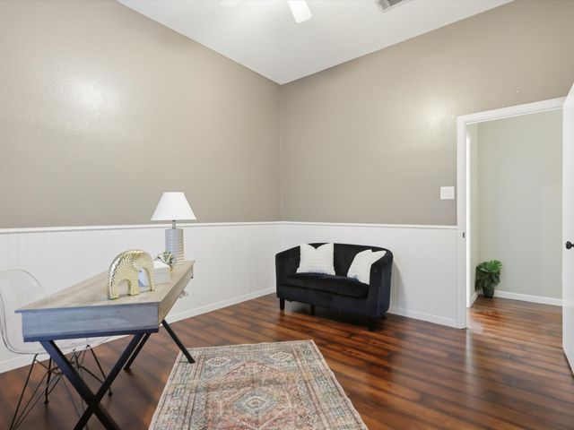 5703 Prescott Drive, Arlington, TX 76018