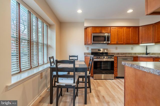 201 CHEROKEE CIR, Ambler, PA 19002