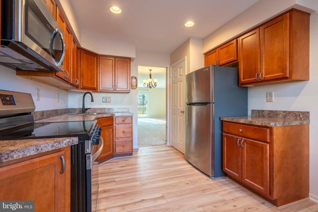 201 CHEROKEE CIR, Ambler, PA 19002